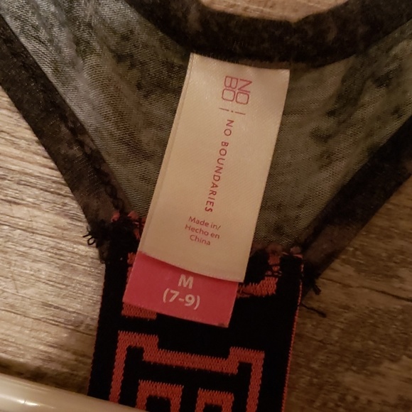 Love Pink Razor Back Tank Top - Picture 2 of 2